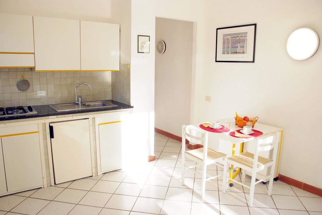Residence Della Luna Porto Azzurro Eksteriør bilde
