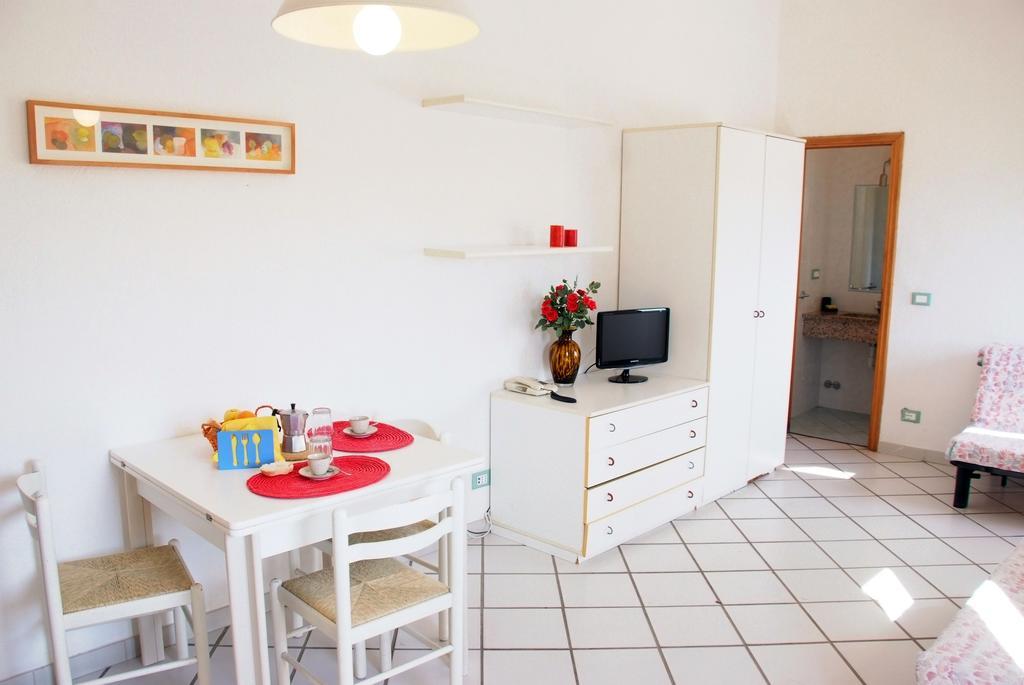 Residence Della Luna Porto Azzurro Eksteriør bilde