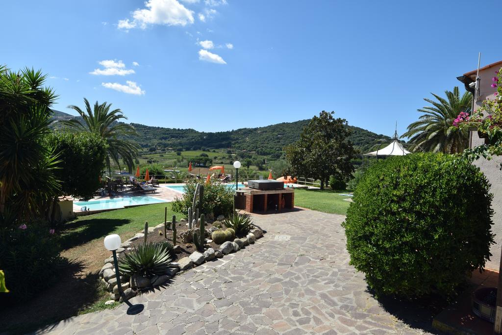 Residence Della Luna Porto Azzurro Eksteriør bilde